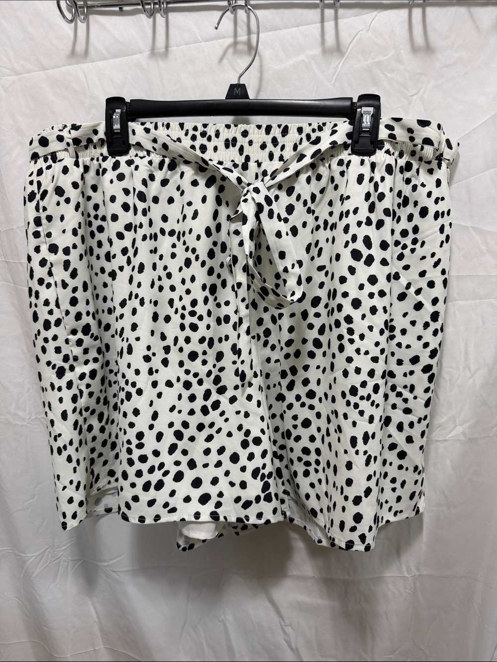 Women's White & Black Dalmatian Print Tie-Waist Shorts